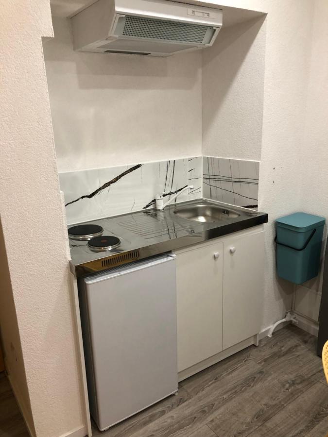 Chez Julien: Appartement Confort Plein Centre Lunéville Exteriör bild