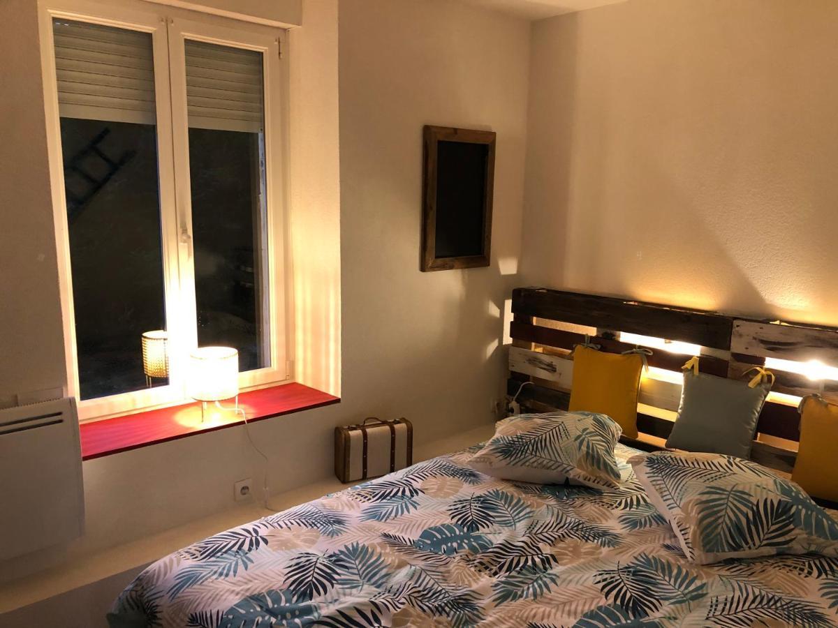 Chez Julien: Appartement Confort Plein Centre Lunéville Exteriör bild